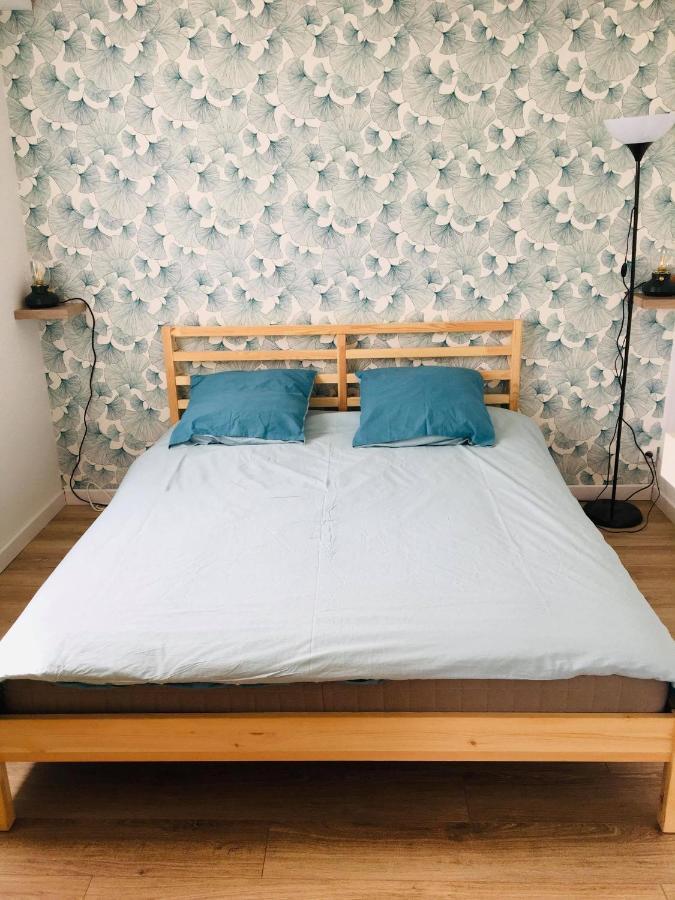 Bleu Sale - F2 Courseulles Avec Balcon Apartman Kültér fotó