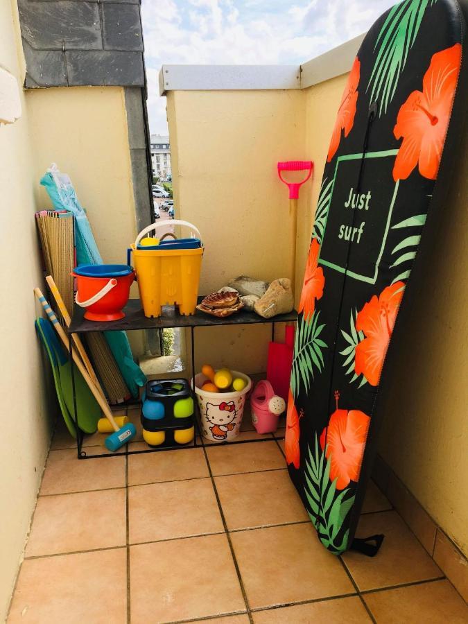 Bleu Sale - F2 Courseulles Avec Balcon Apartman Kültér fotó