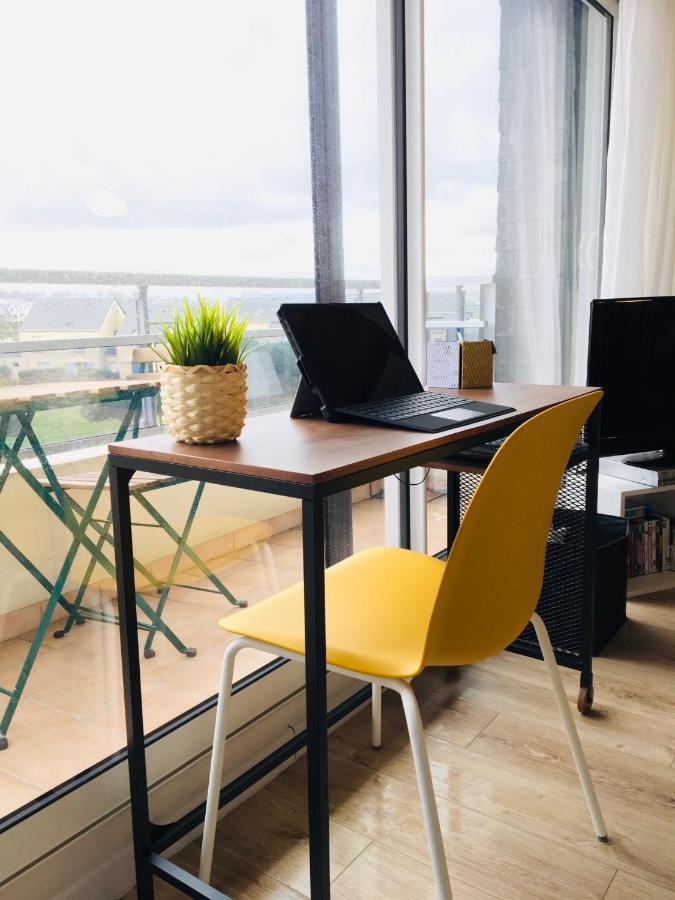 Bleu Sale - F2 Courseulles Avec Balcon Apartman Kültér fotó